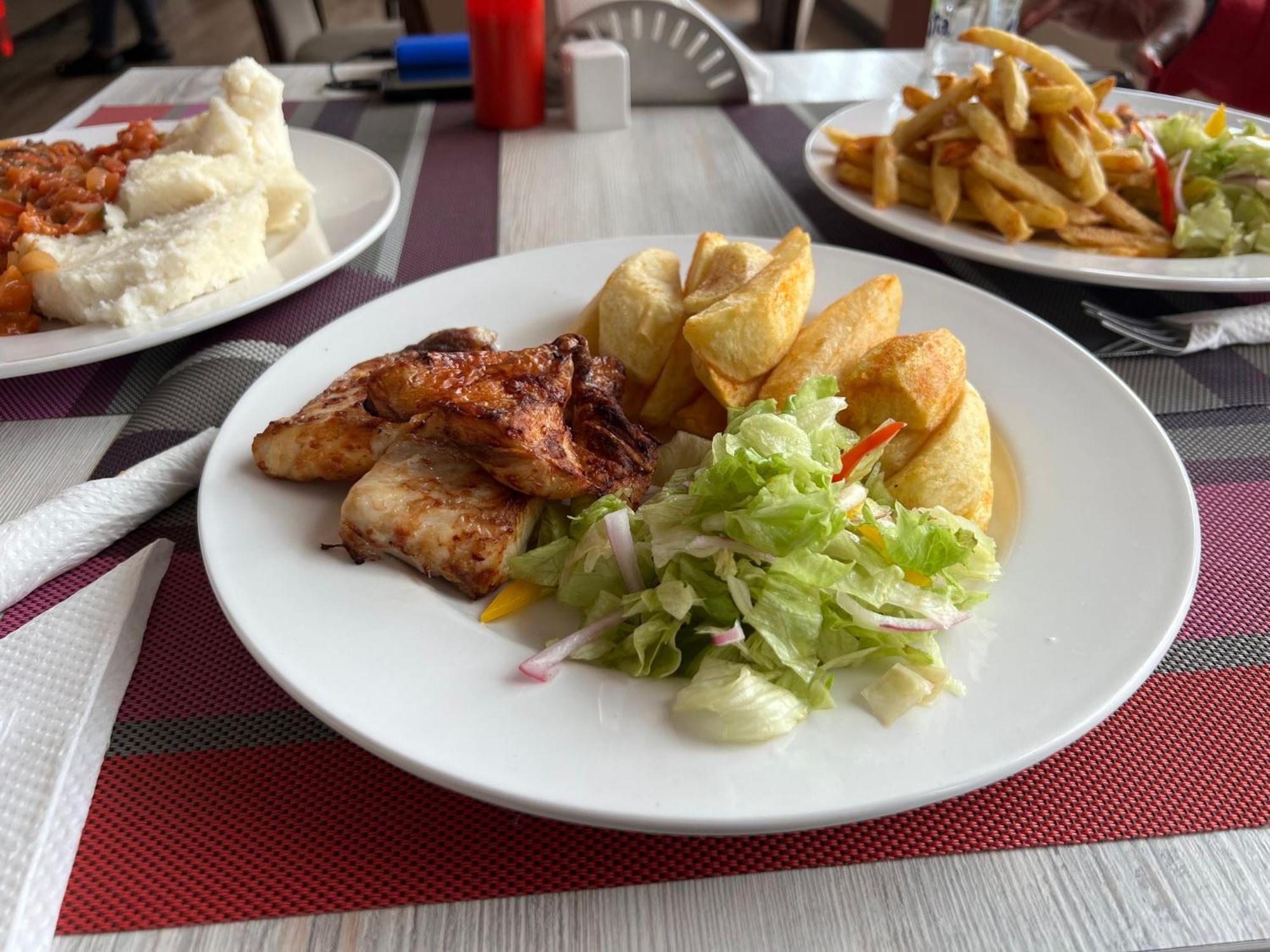 Hemak Suites 奈洛比 外观 照片